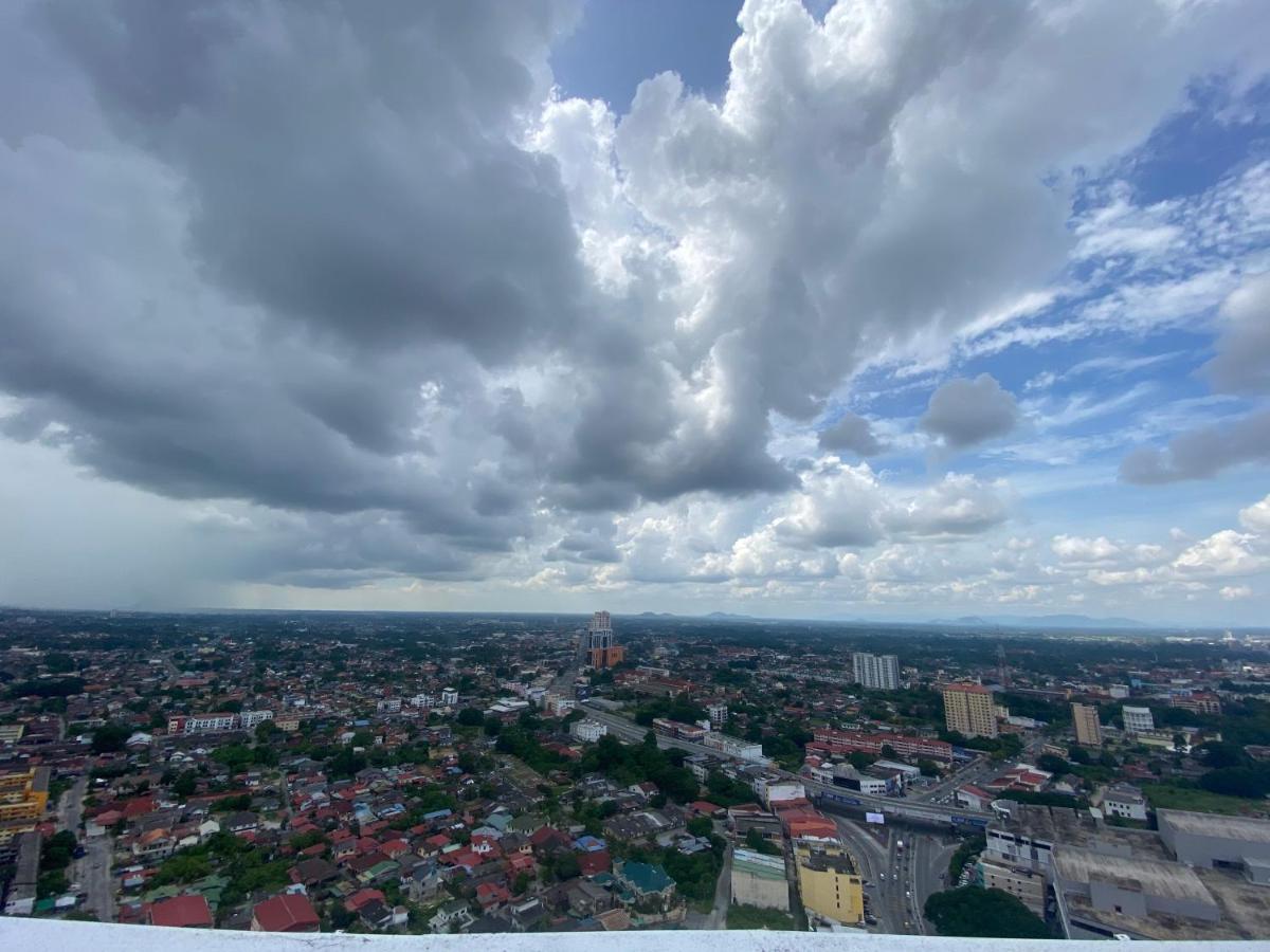 Jsadli Suite Troika Residence Kota Bharu Exterior foto